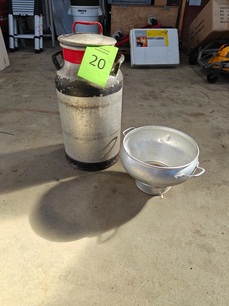 Mælkejunge 30 L & mælkesi (2)