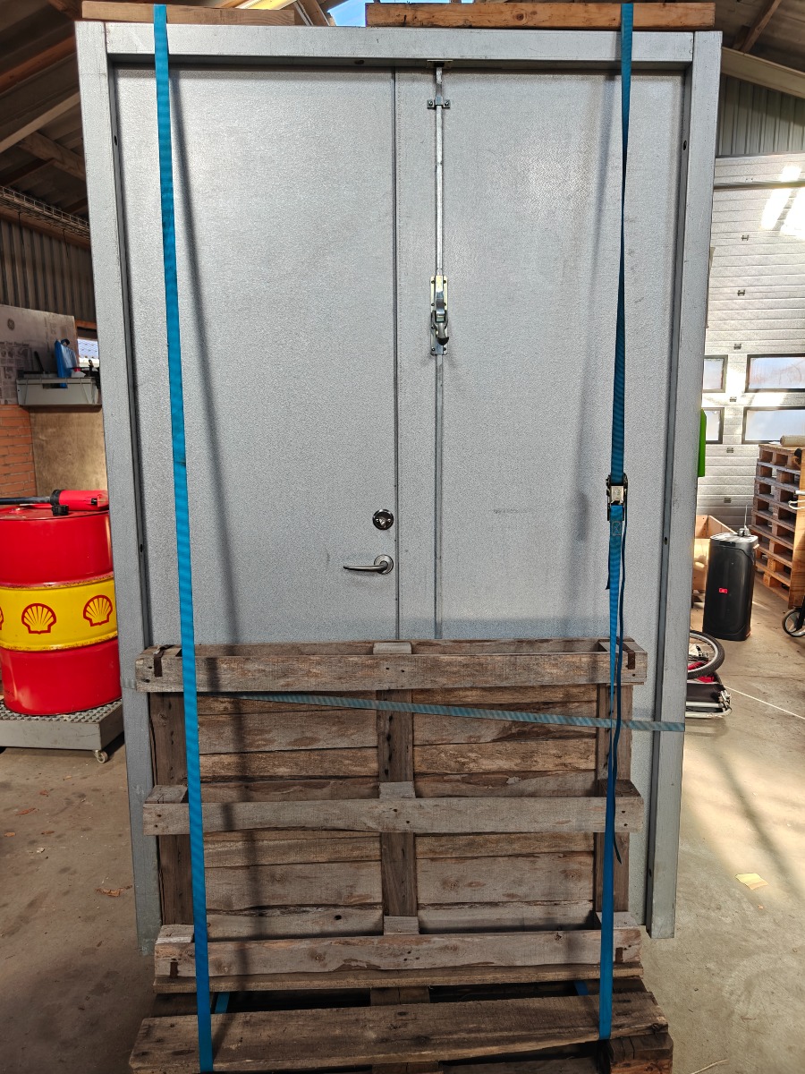 Dobbelt alu dør med karm