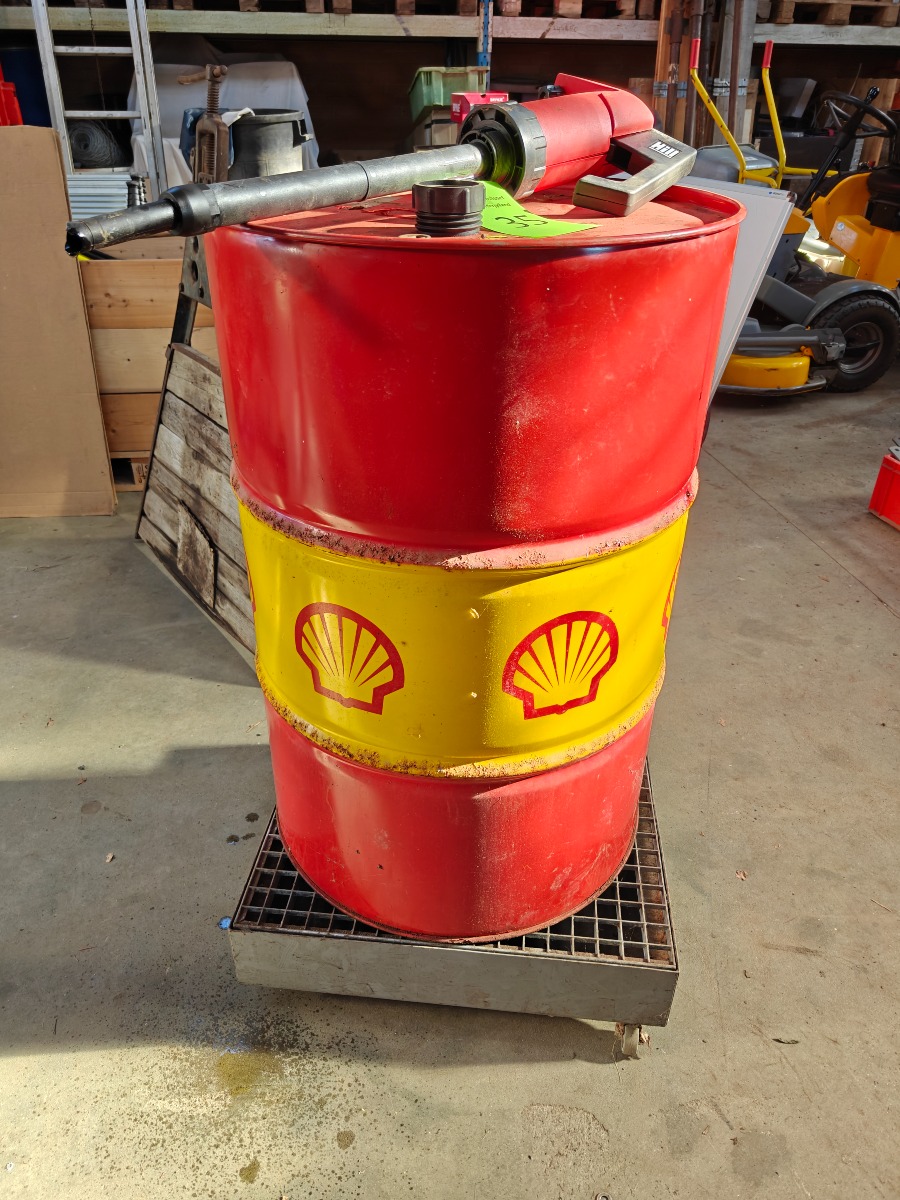 Håndpumpe til olie/benzin & spildbakke