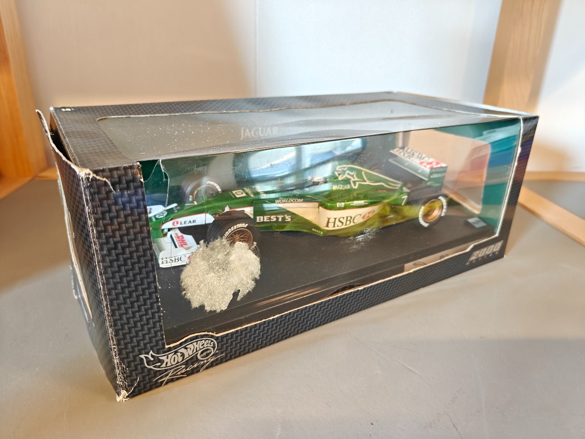 Hotwheels  model af Jaguar F1 1:18