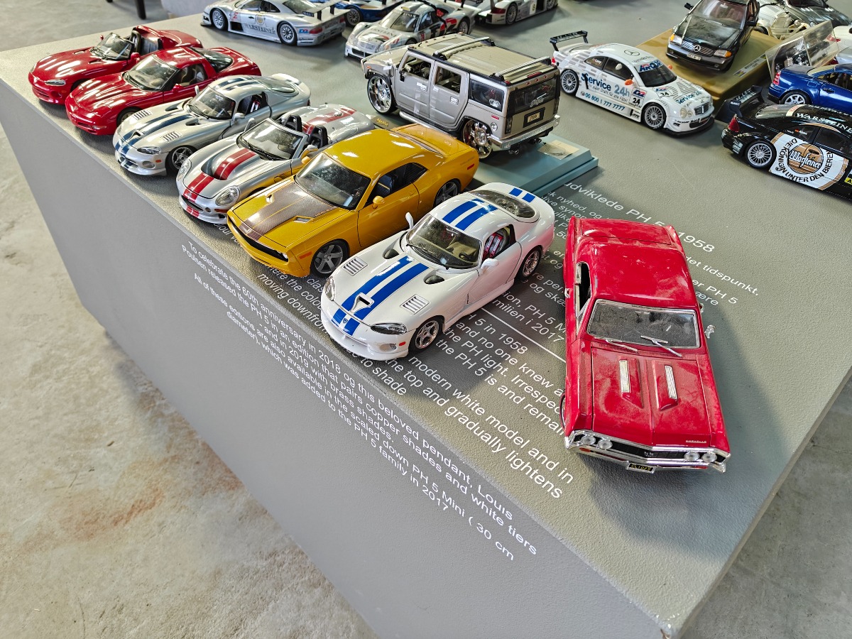 Samling af modelbiler USA-modeller 1:18