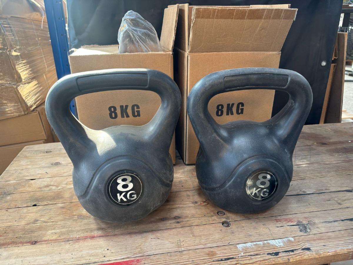 2 stk. 8kg kettlebells