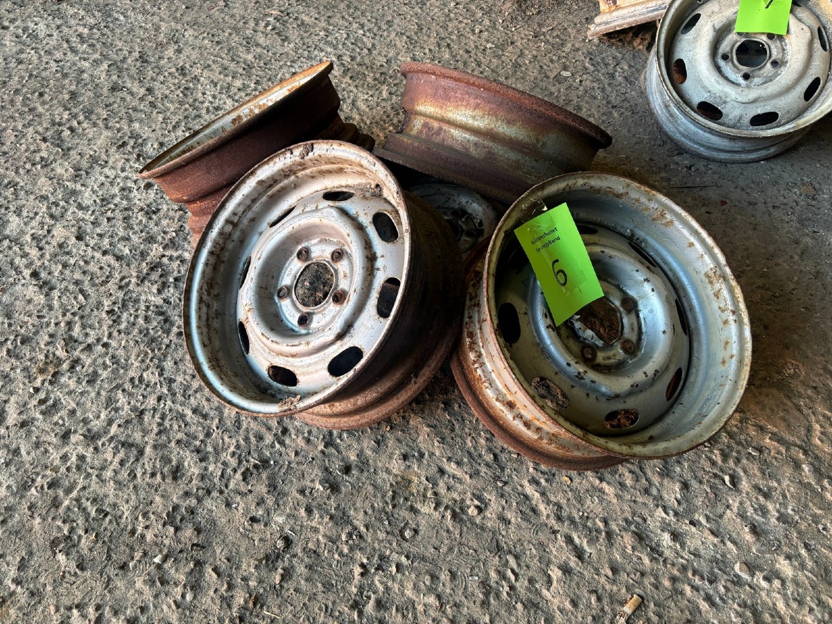 5 volvo stålfælge, 5,5 x 15 