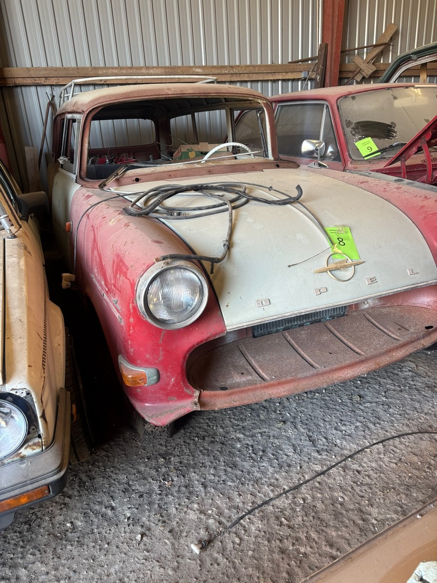 Opel olympia caravan rekord P1 fra 1959. Uden regi