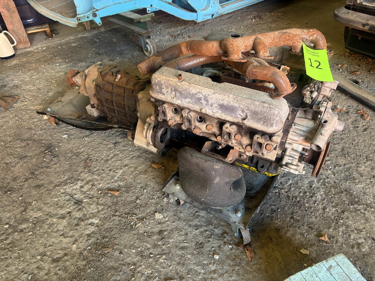 Rover motor & gearkasse. 3500 V8. Med manuelt gearkasse.
