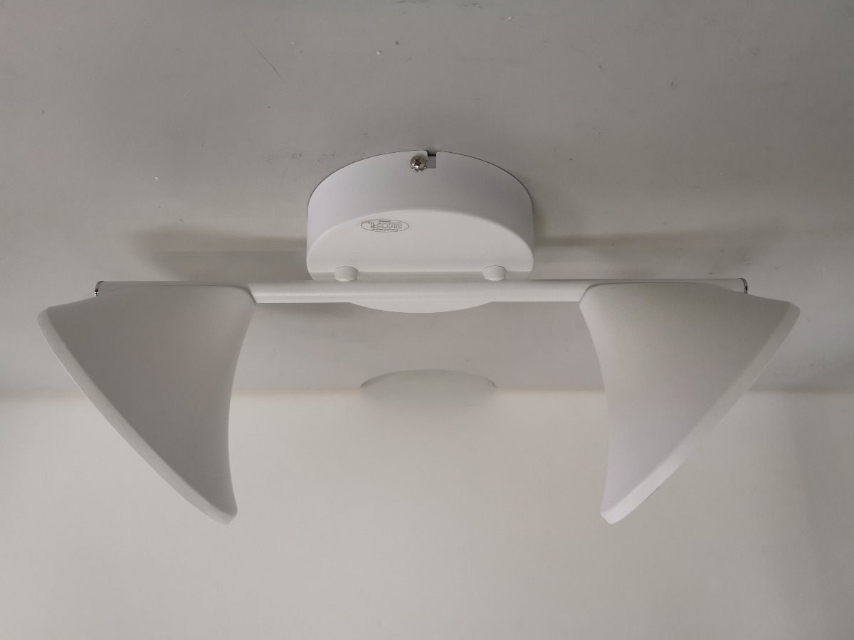 2 Wofi spotskinner med 2 lyskilder, LED, hvidlakeret 