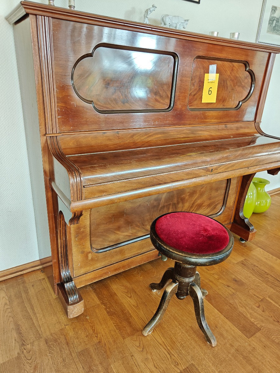 Klaver - Steen Nielsen - med Klaverstol