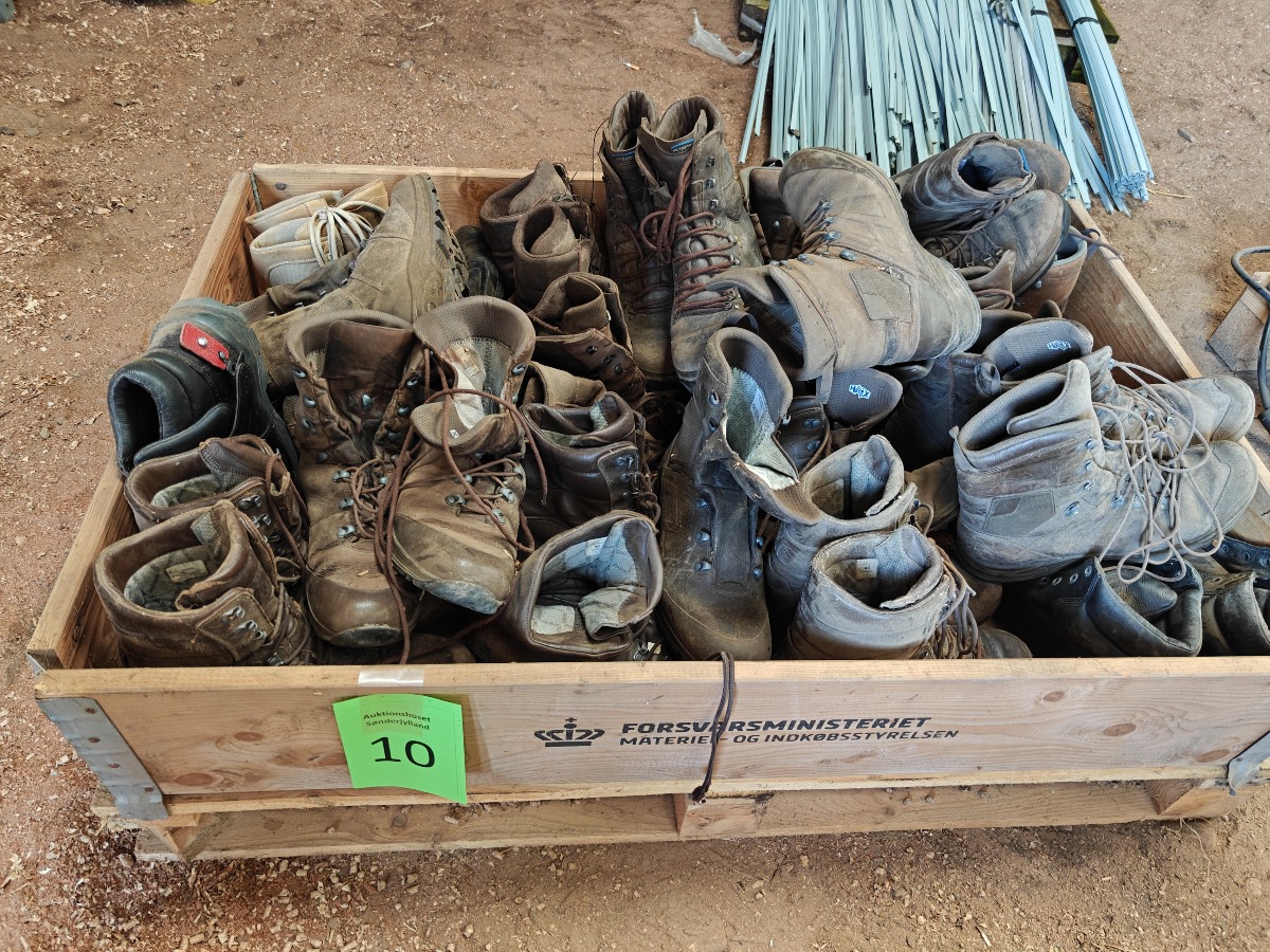 Parti brugte & nye sko & støvler