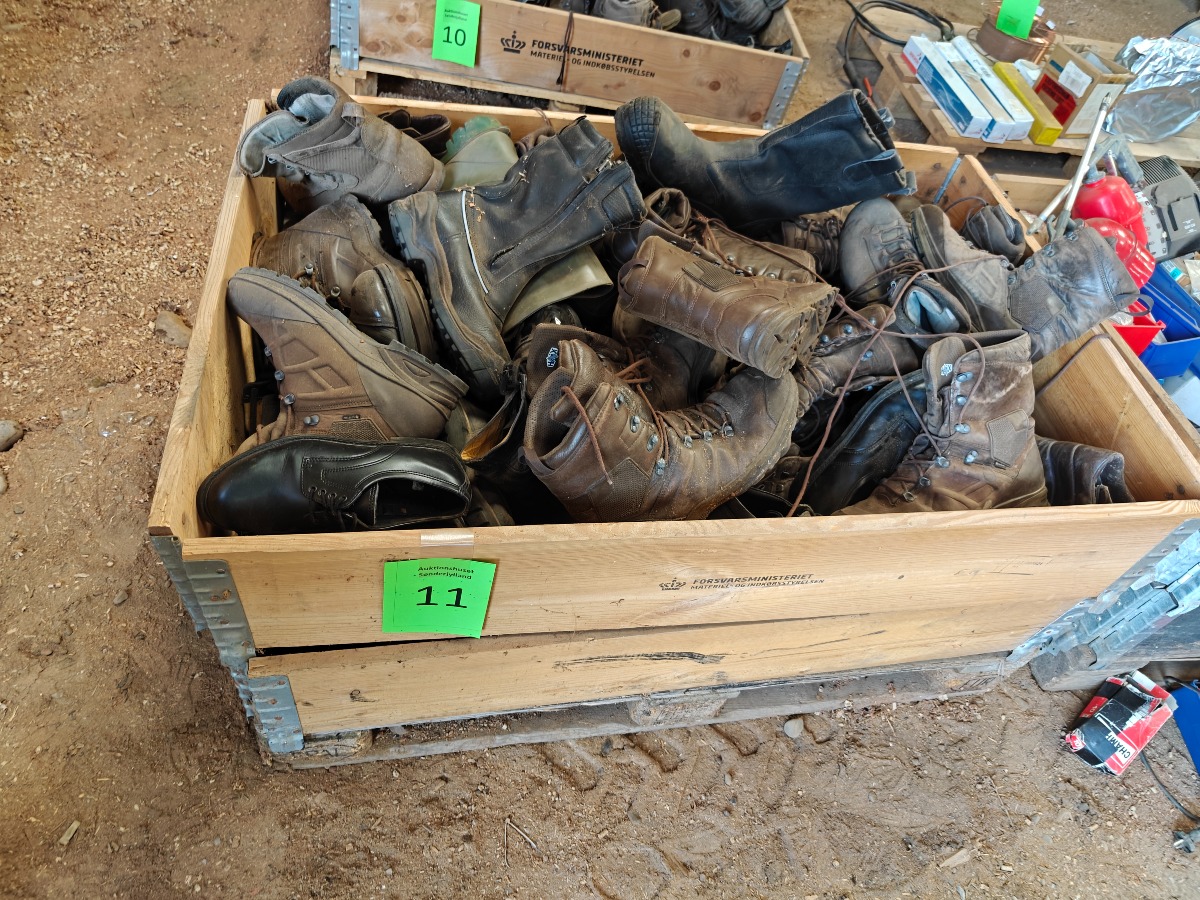 Parti brugte & nye sko & støvler