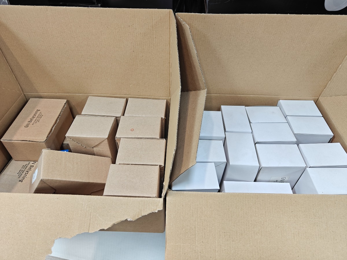 Stort parti G8 halogenpærer, klare