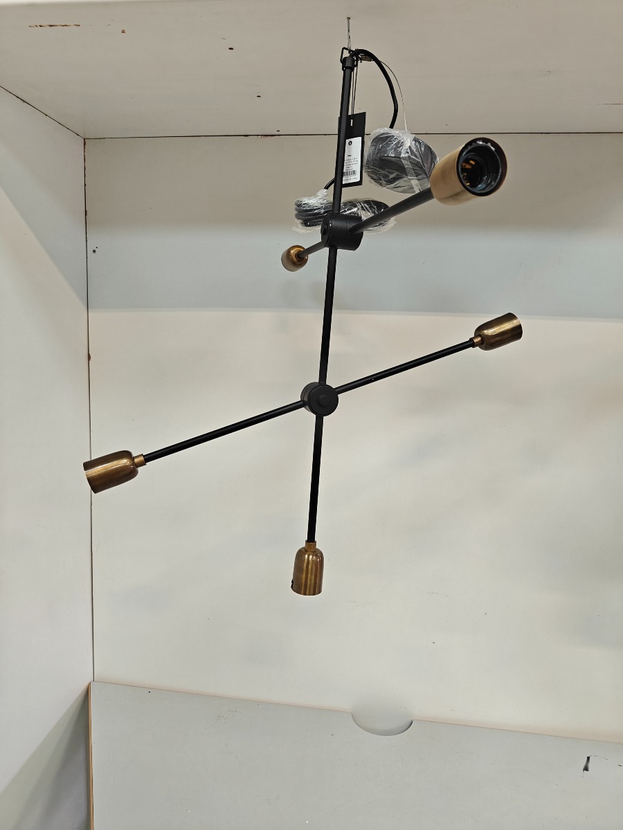 House Doctor Molecular Lampe 78 cm, Sort/Messing