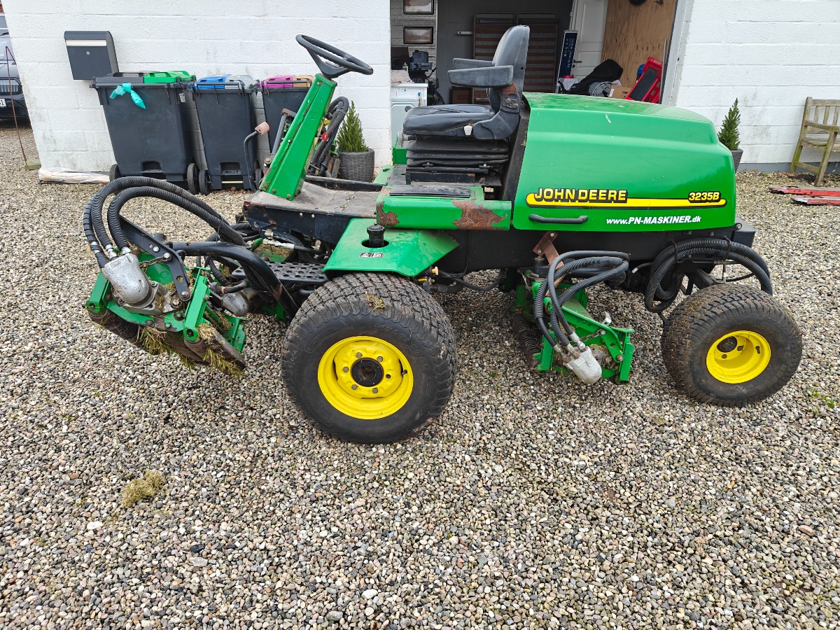 John Deere græsslåmaskine 
