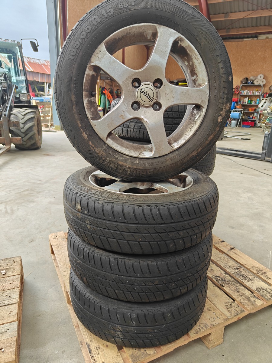 4 stk alu fælge med dæk