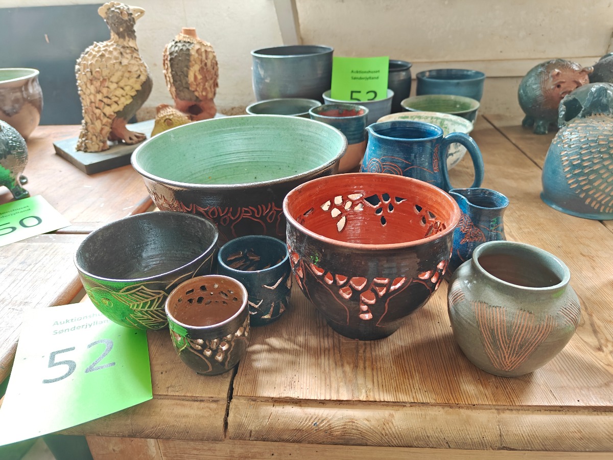 Marianne Permin. Forskelligt keramik. 