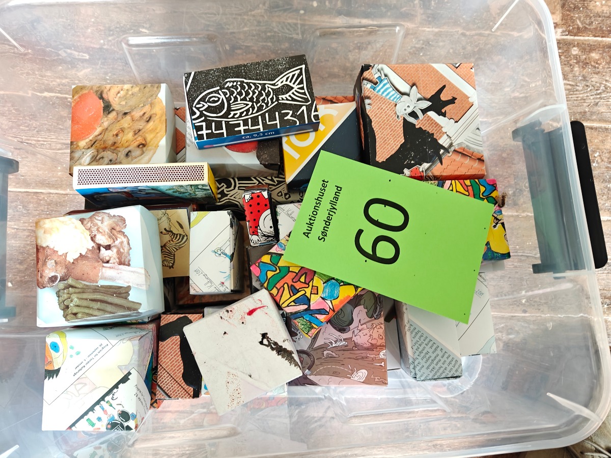 Foldede og beklædte papiræsker