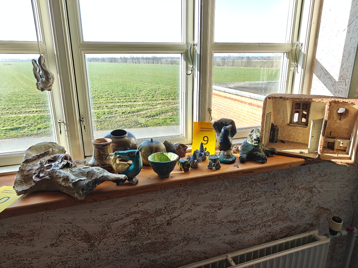 Større lot. keramik