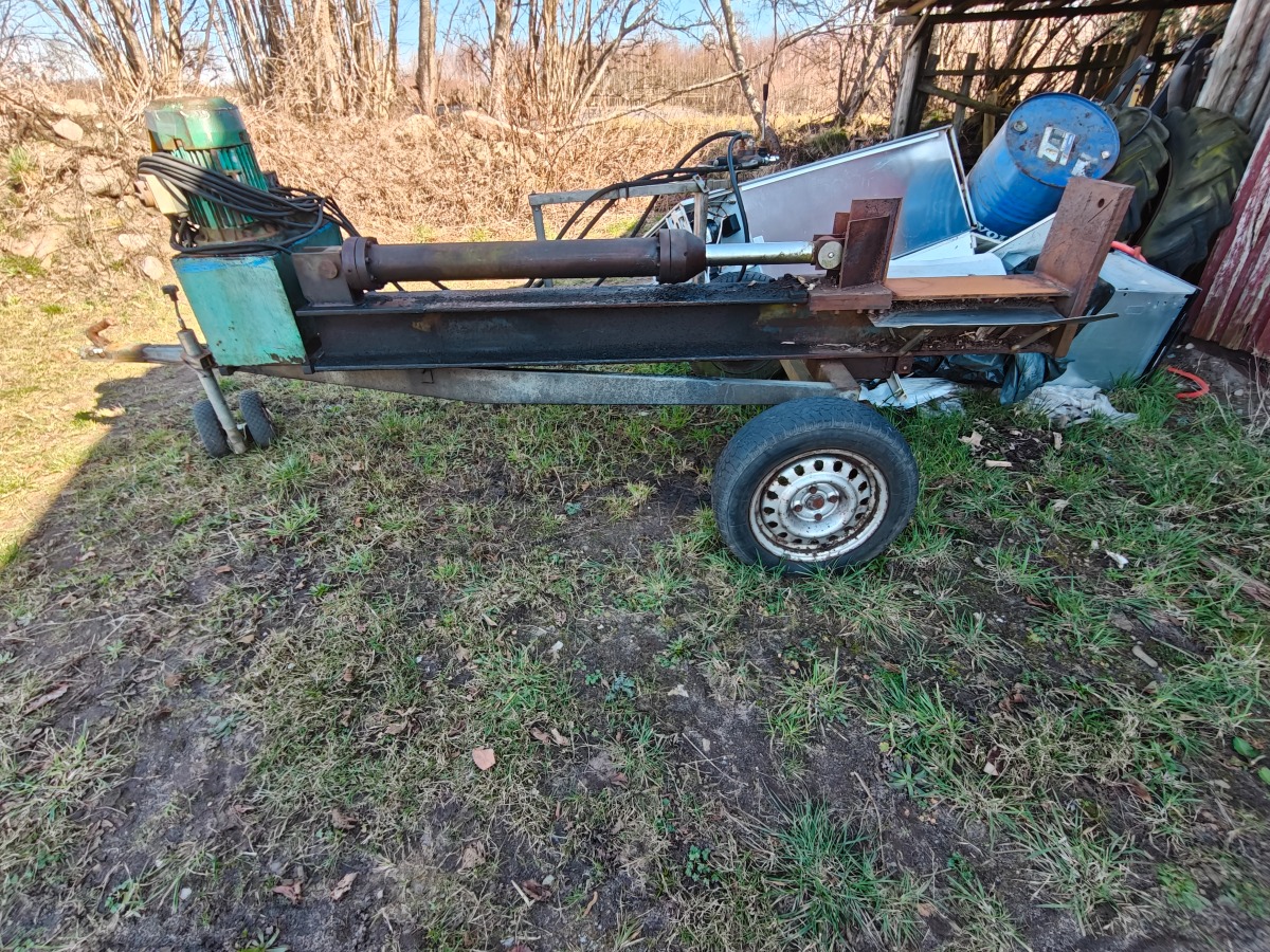 Kraftig brændekløver 