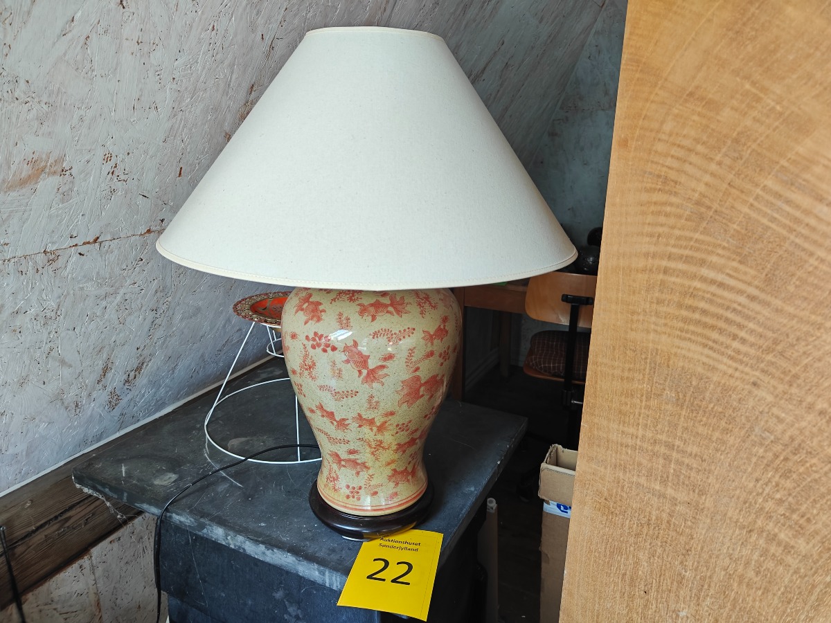 Lampe af orientalsk krukke