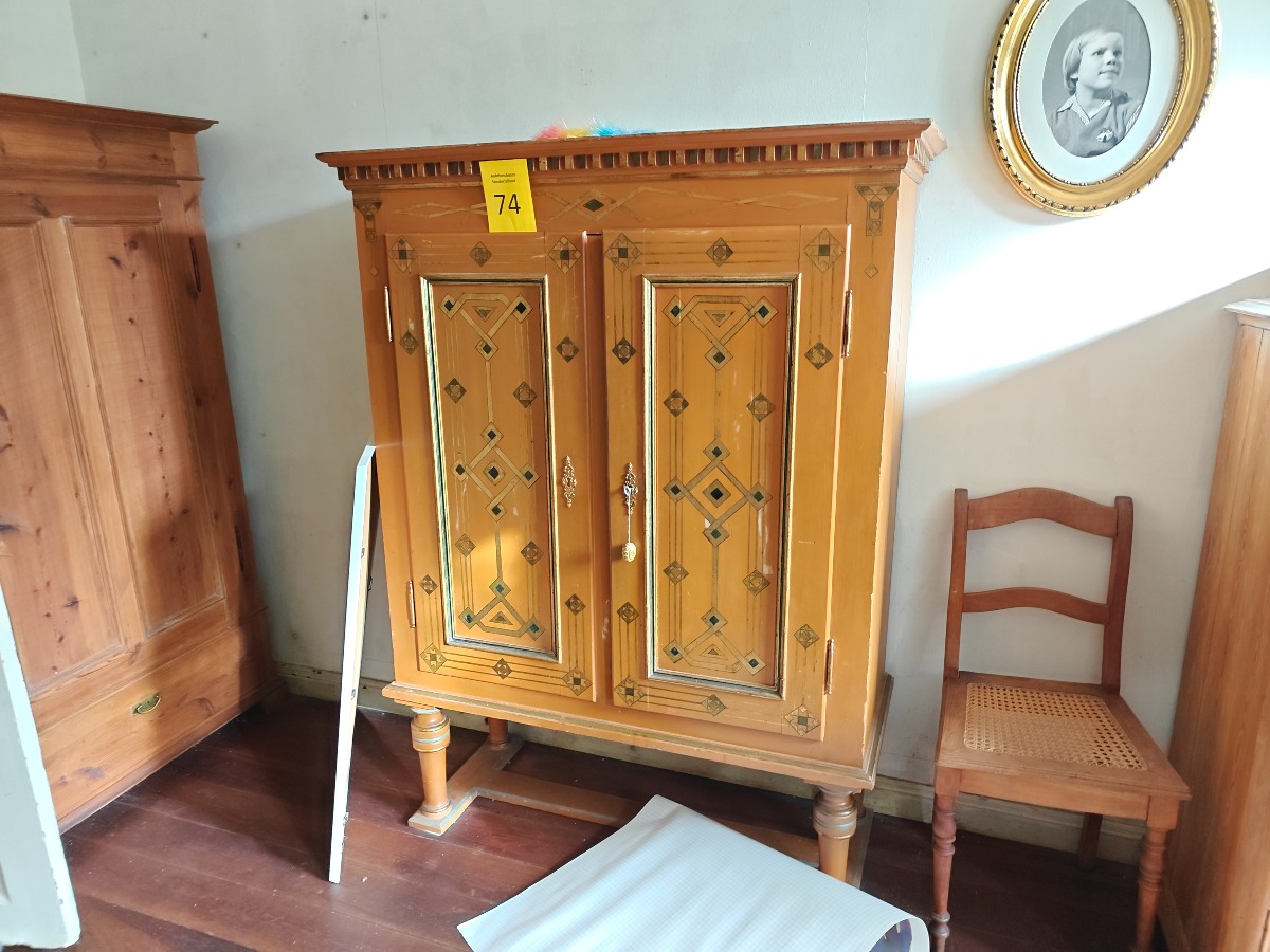 Kabinet med 2 låger