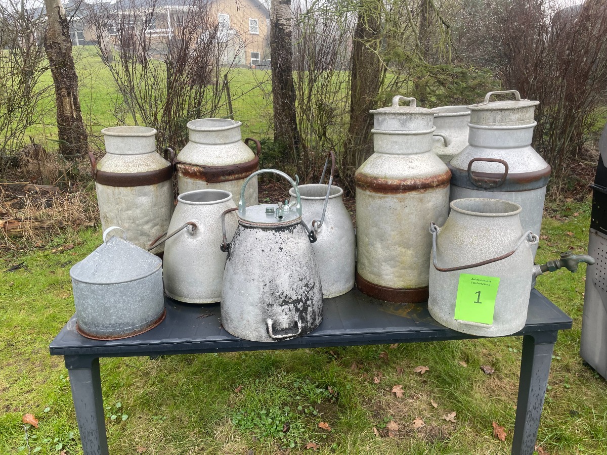 Mælkejunger, mælkespande m.m. (10)