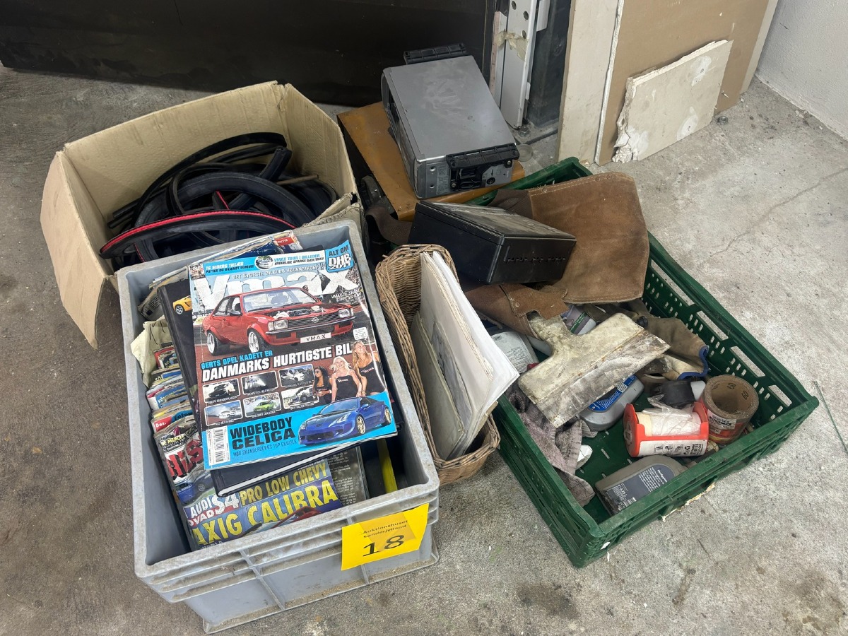 Blade, Gummilister mm