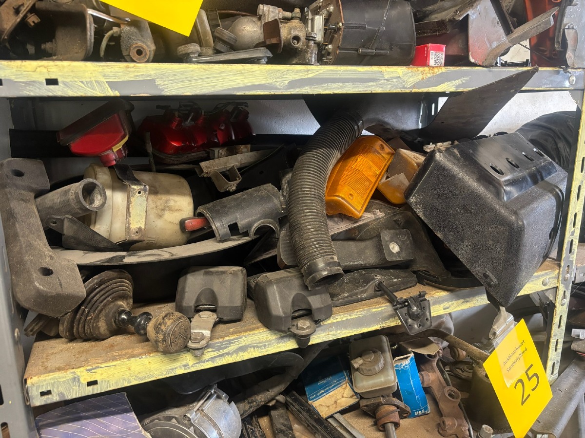 Alt på hylde Kadett C mange dele