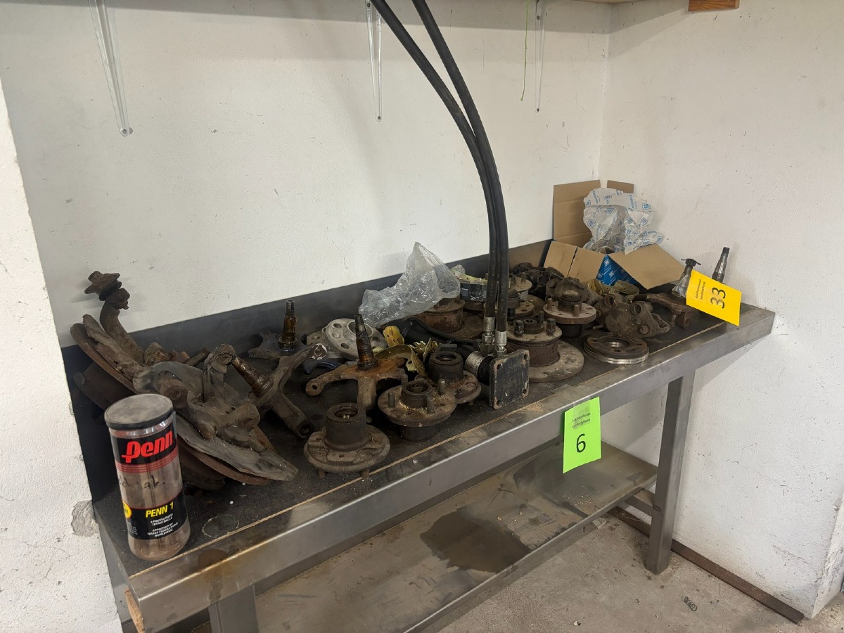 Alt på bordet, diverse hjulnave, skiver, kalibre (Uden bord)