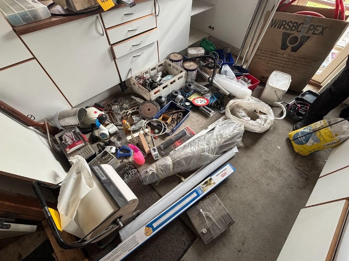 Byggeredskaber, værktøj, mm, mange dele