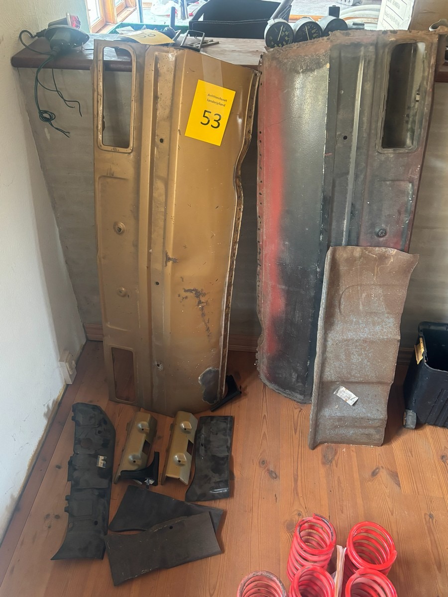 Opel Kadett C 2 stk bagpaneler mm