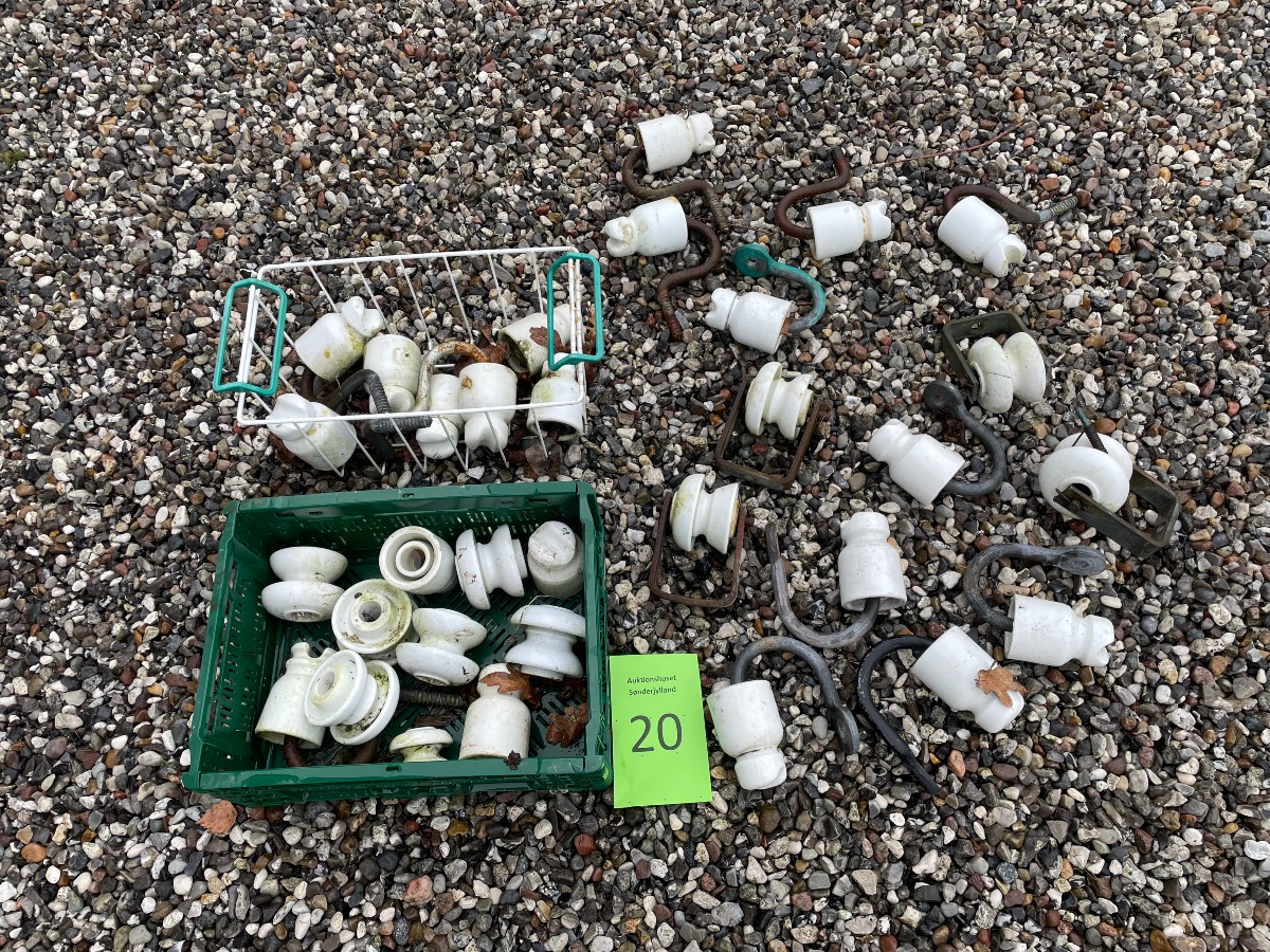 Porcelæns isolatorer (32)