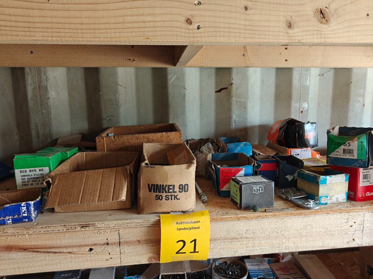 Søm, skruer & kramper