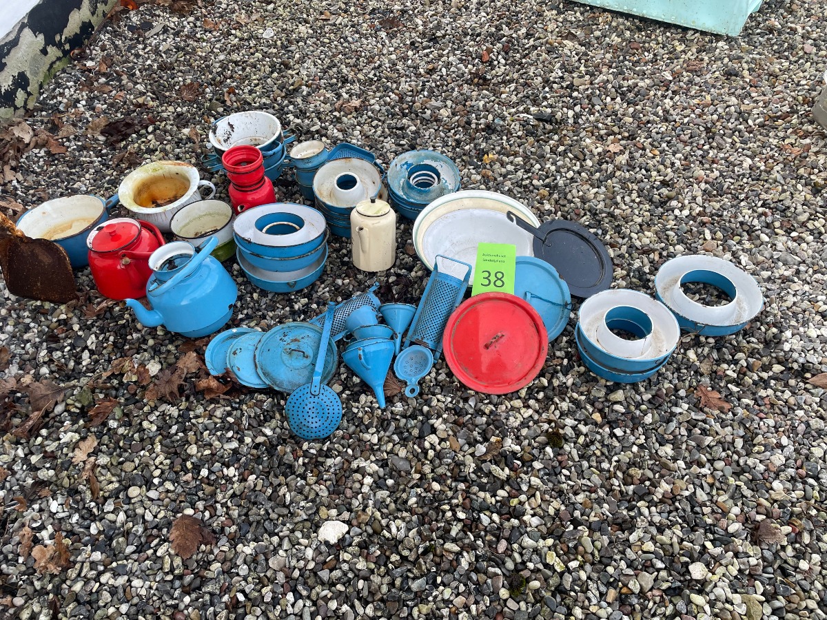 49 dele emalje køkkentøj