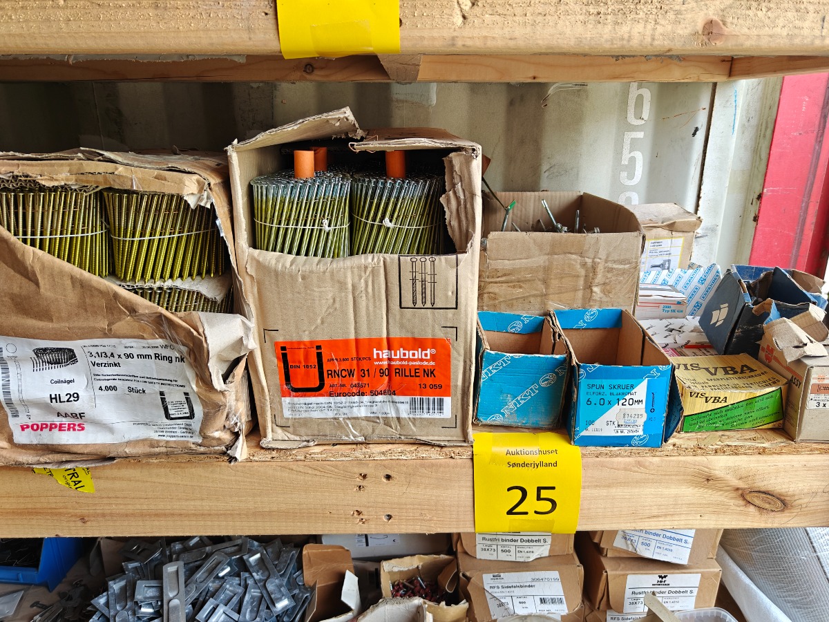 Parti søm på ruller til sømpistol & div skruer