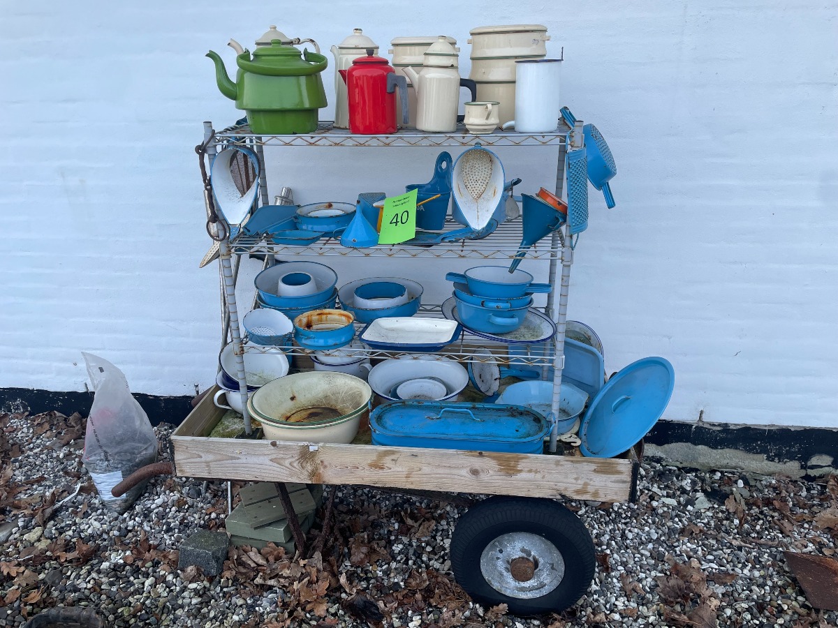 54 dele emalje køkkentøj