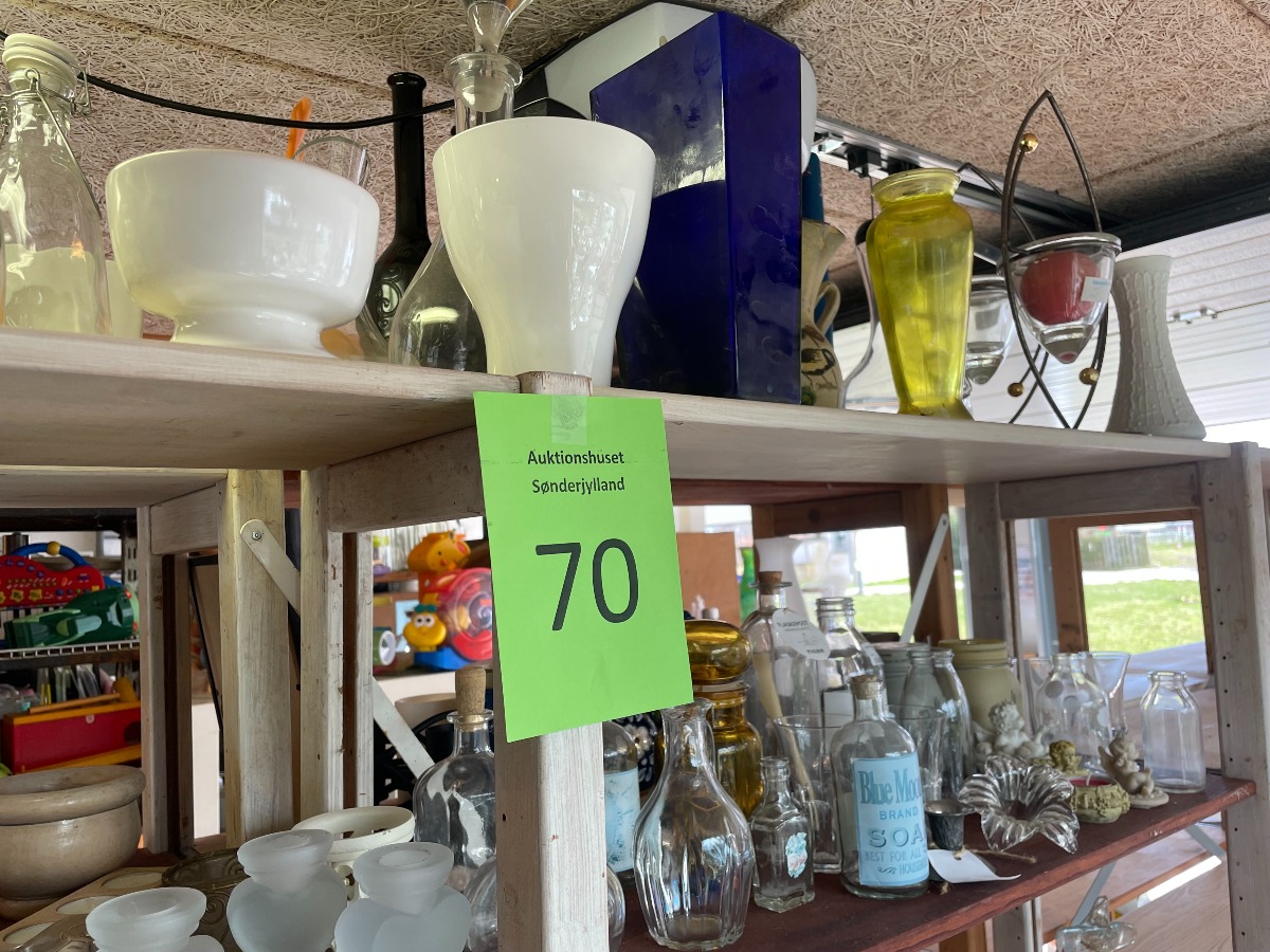 6 flyttekasser med diverse “Lopper” 