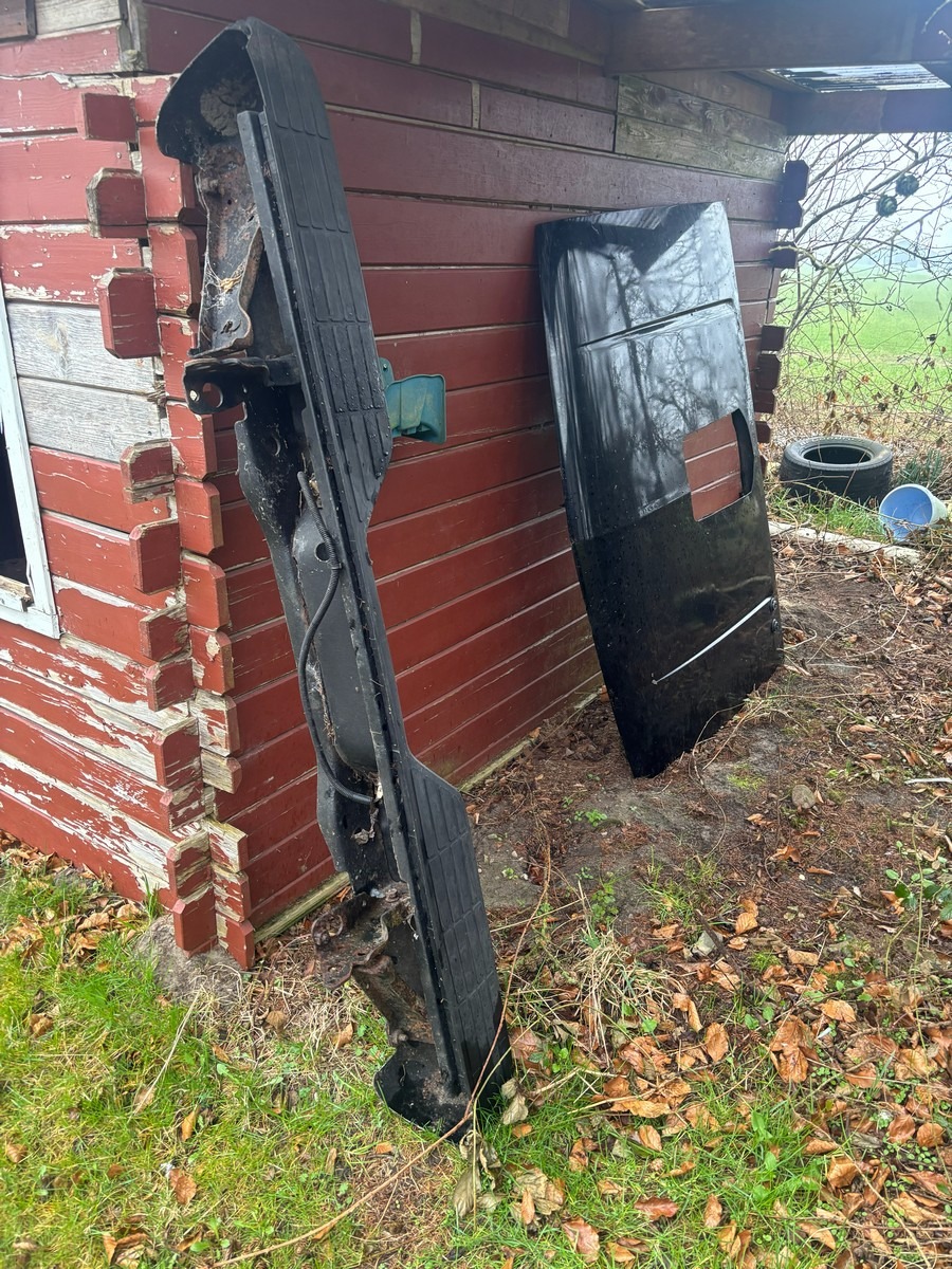 Bagende / bag kofanger & Motorhjelm