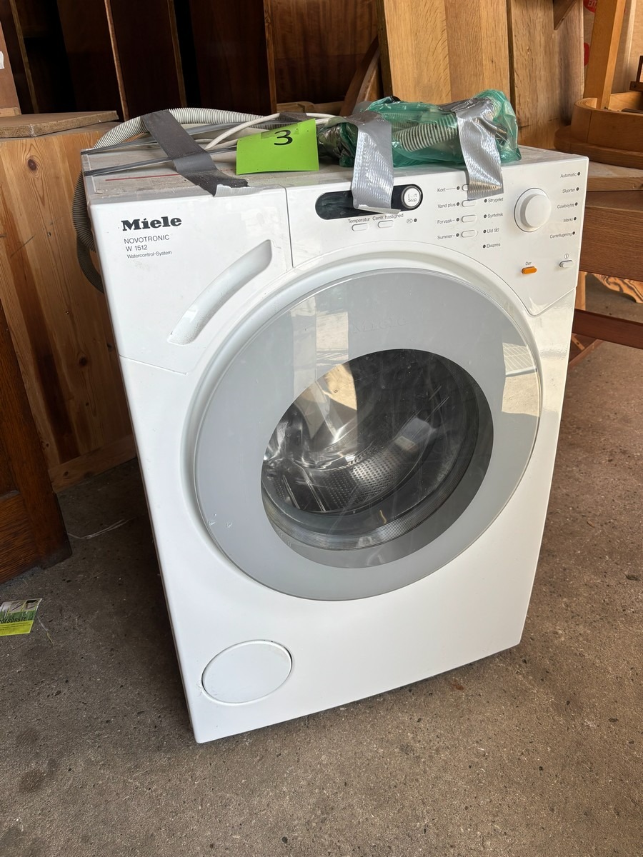 Miele vaskemaskine - model Novotronic W1512