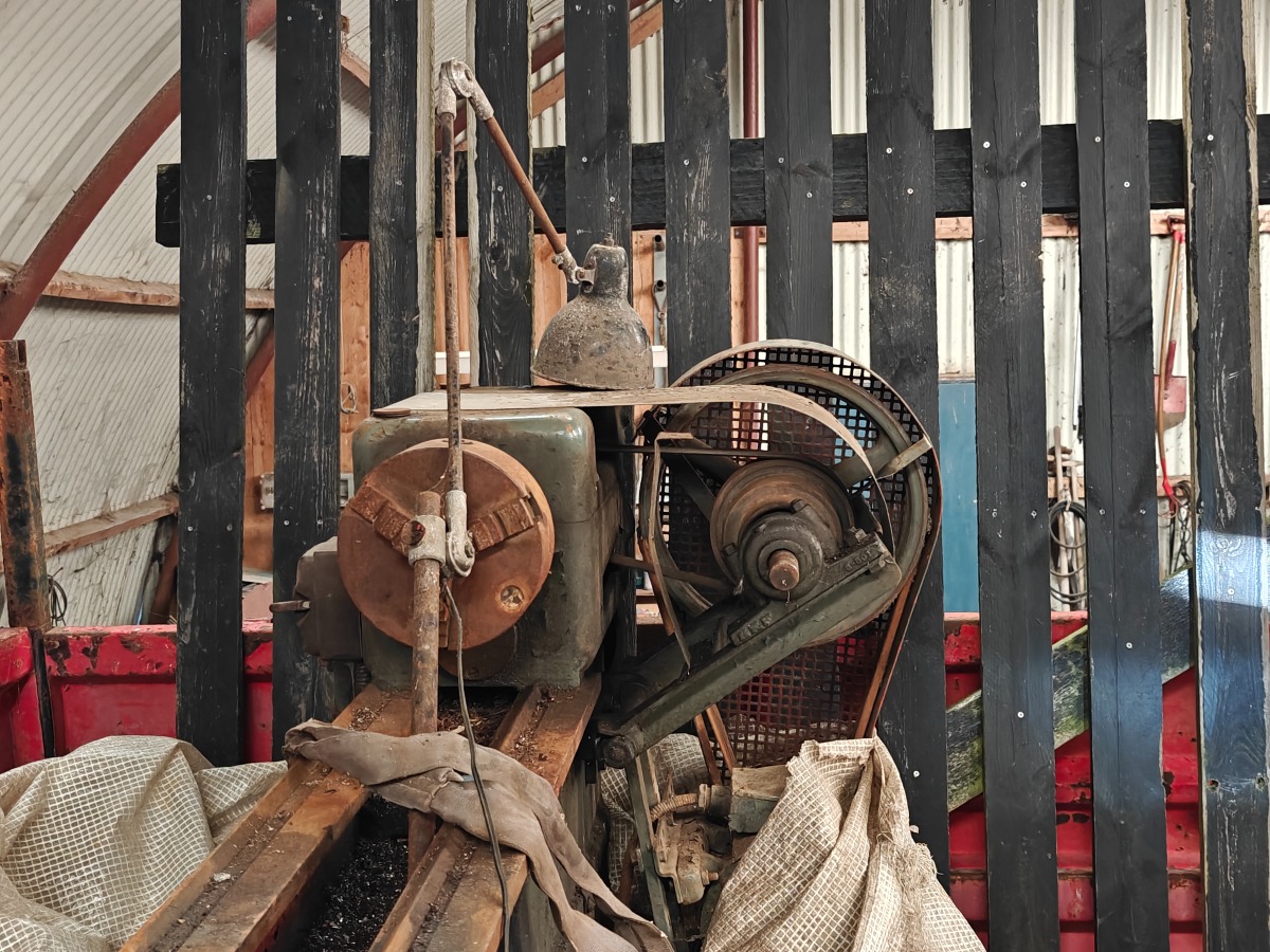 Drejebænk & kompressor.