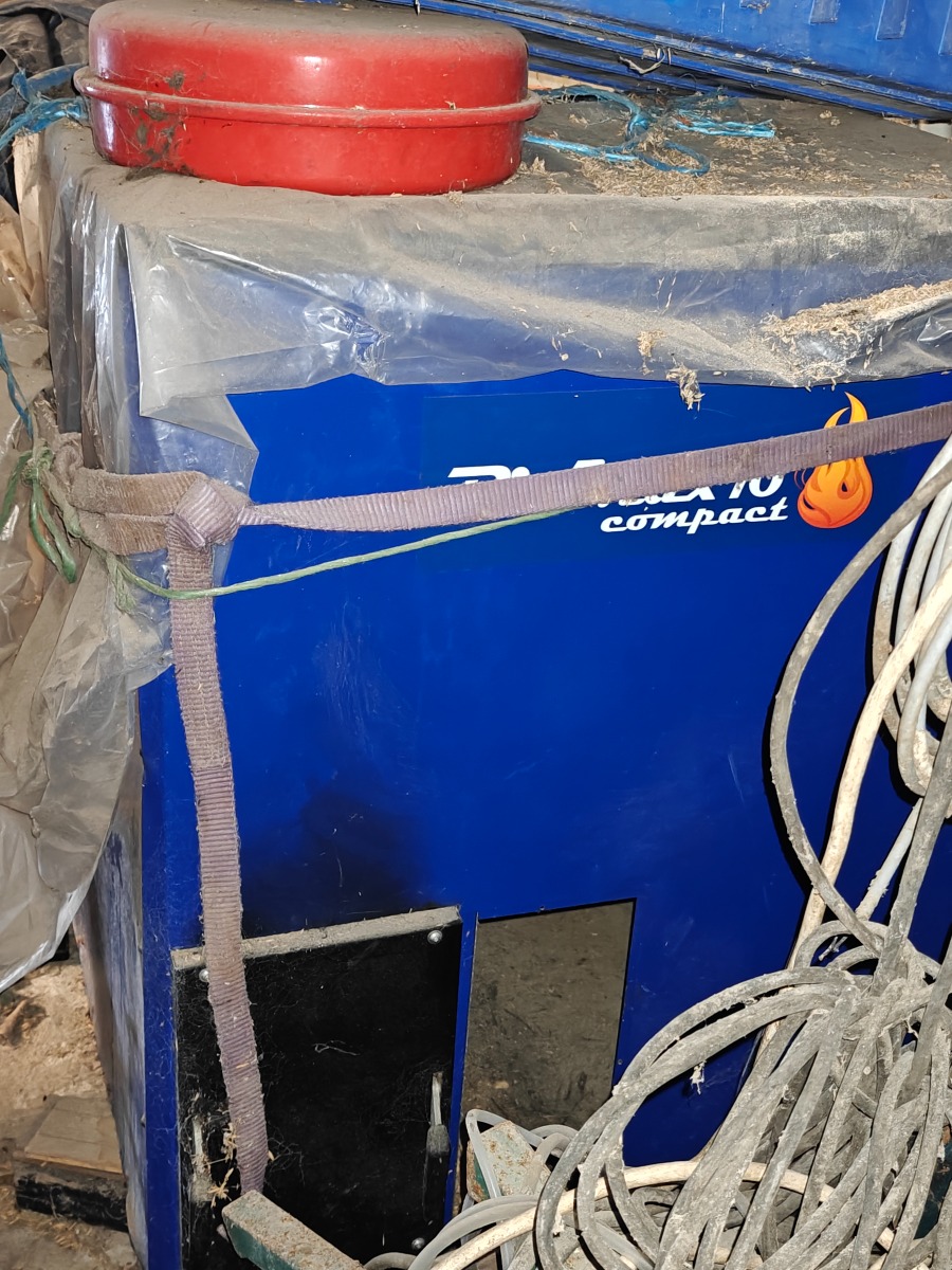 Stokerfyr. Mrk: Bio Max 10 Compact