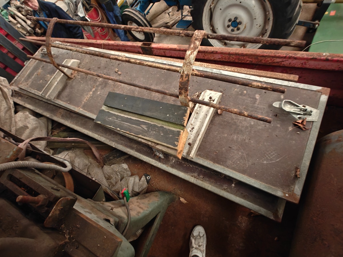 6 Sider t/landbrugsvogn. 