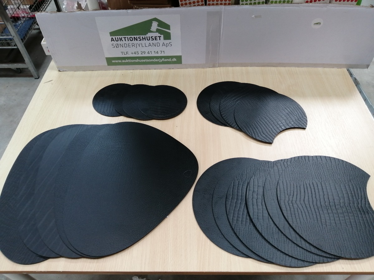 Dækkeservietter i sort