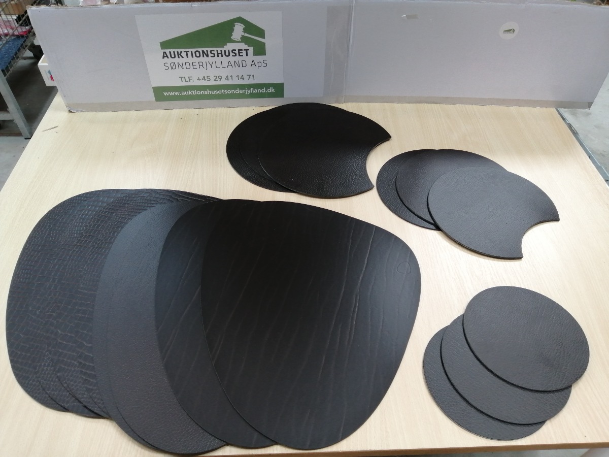 Dækkeservietter i sort