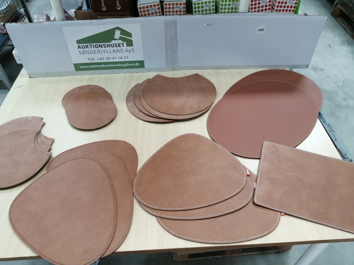 Dækkeservietter i brun 