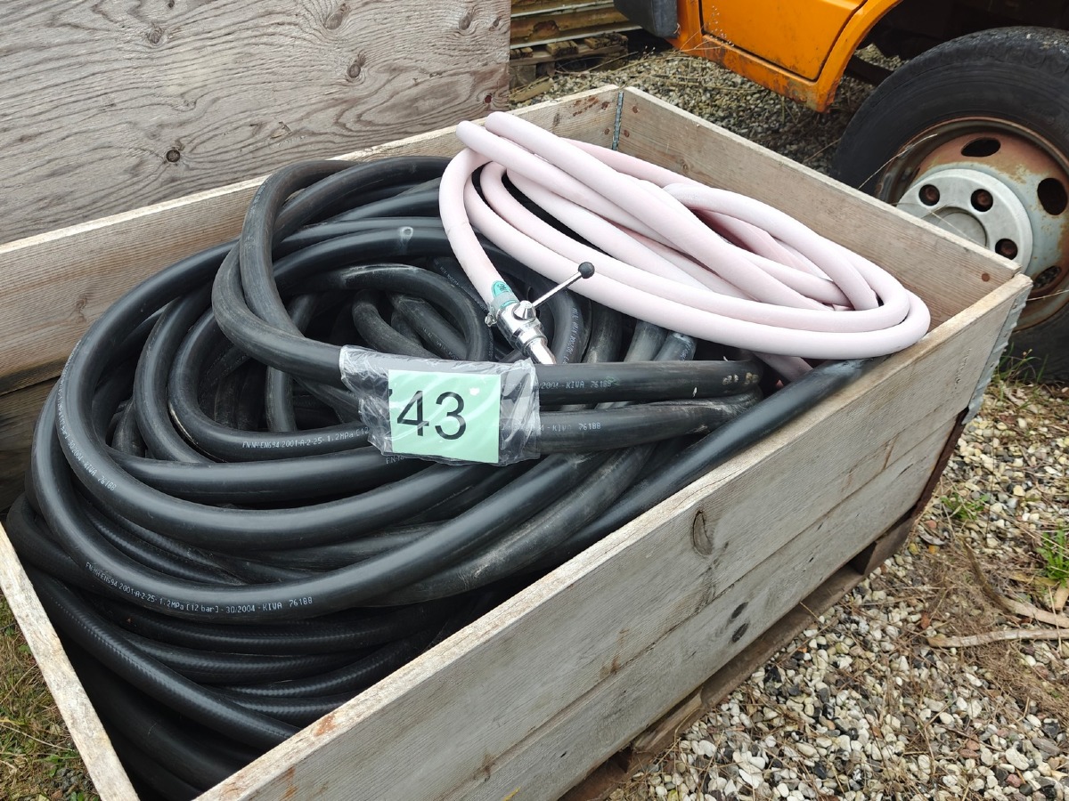 Parti gummi-/vandslanger.