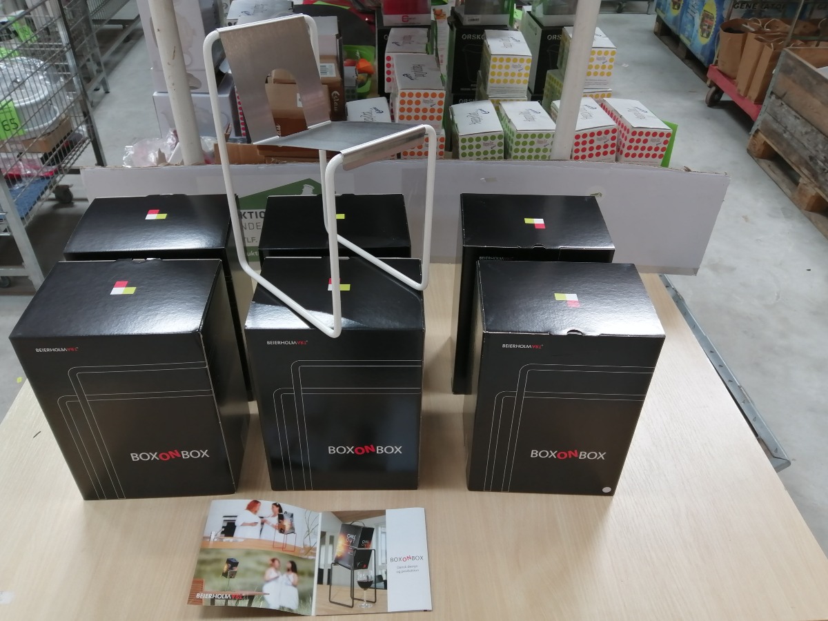 6 x Box on box Rød