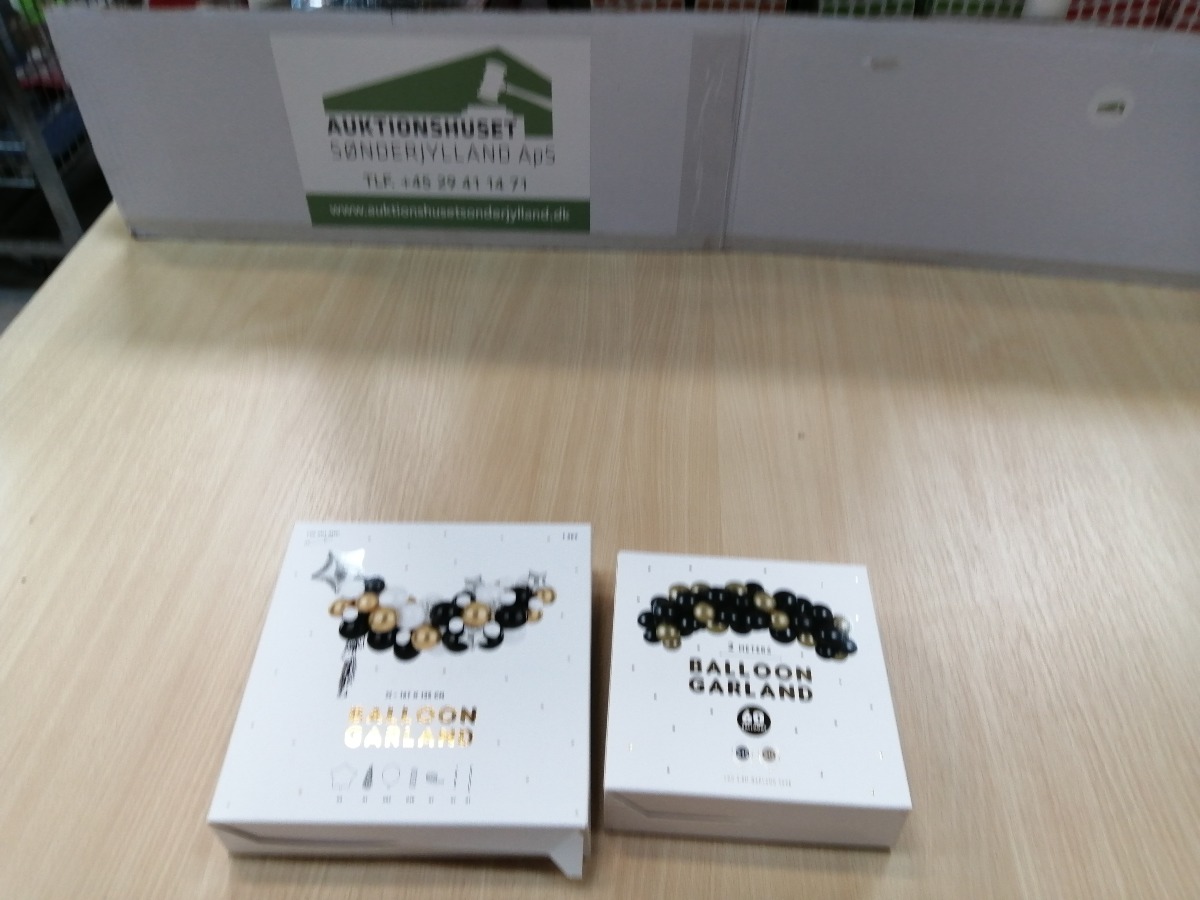 2 ballonkit til guirlander og sort og guld