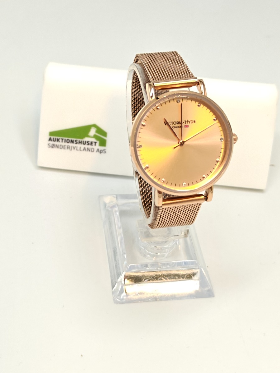 Victoria Hyde Metropolitan Crystal dameur