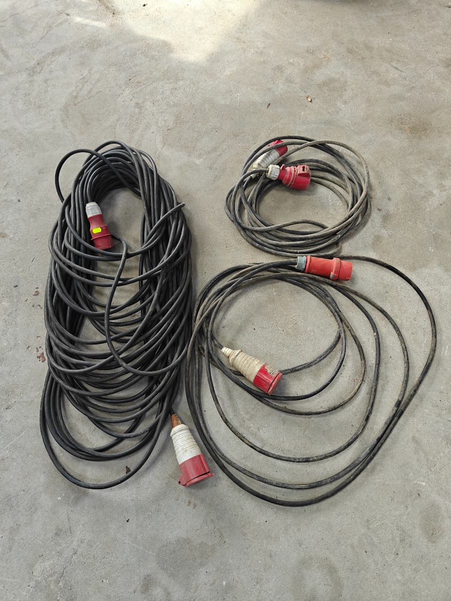 3 stk kraftkabler  16 amp. cee stik