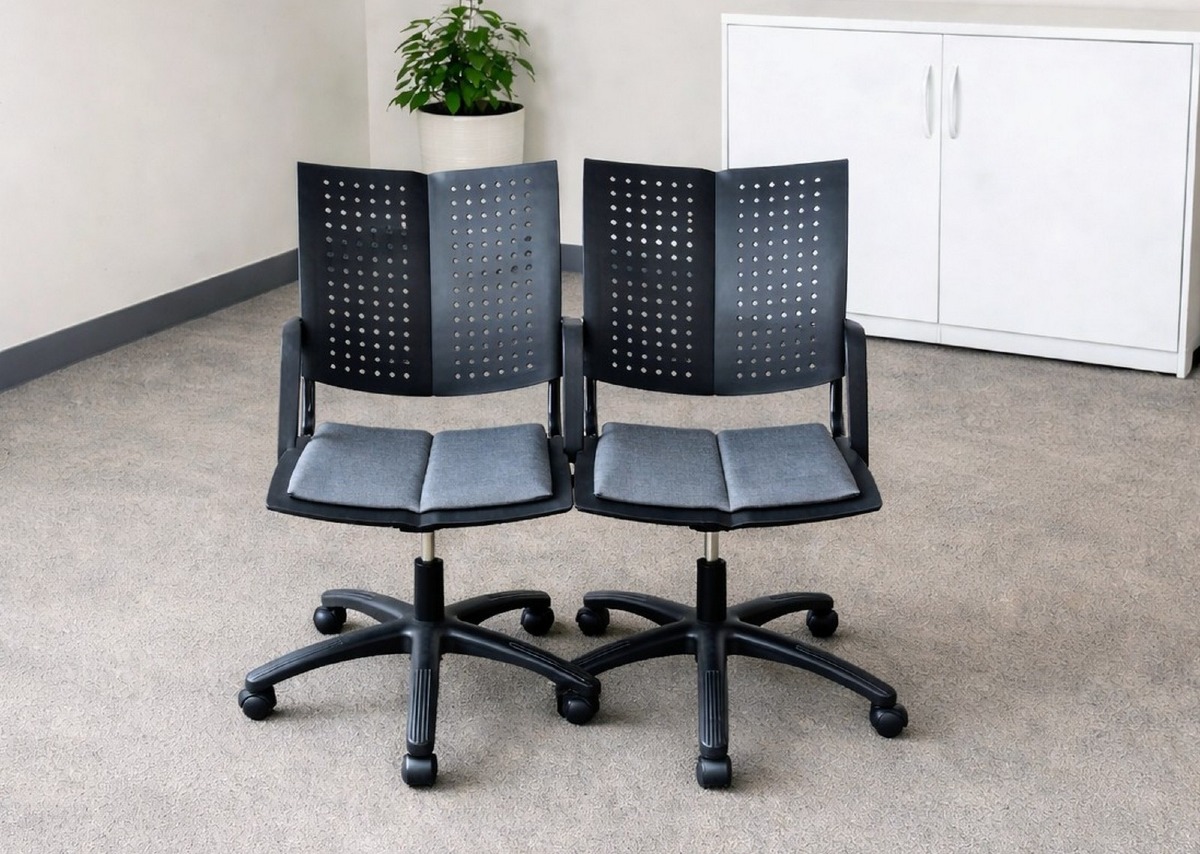 2 HÅG kontor-/mødestole. Model: Conventio Wing. 9822. HÅG inBalance teknologi