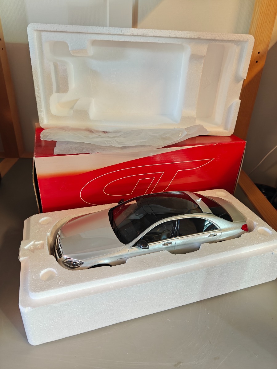 GTS Models model af Mercedes Benz S65 AMG Skala 1:18